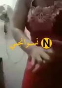 يتجسس على امه وهى بتغسل جسمها ميلف وكبير اوى